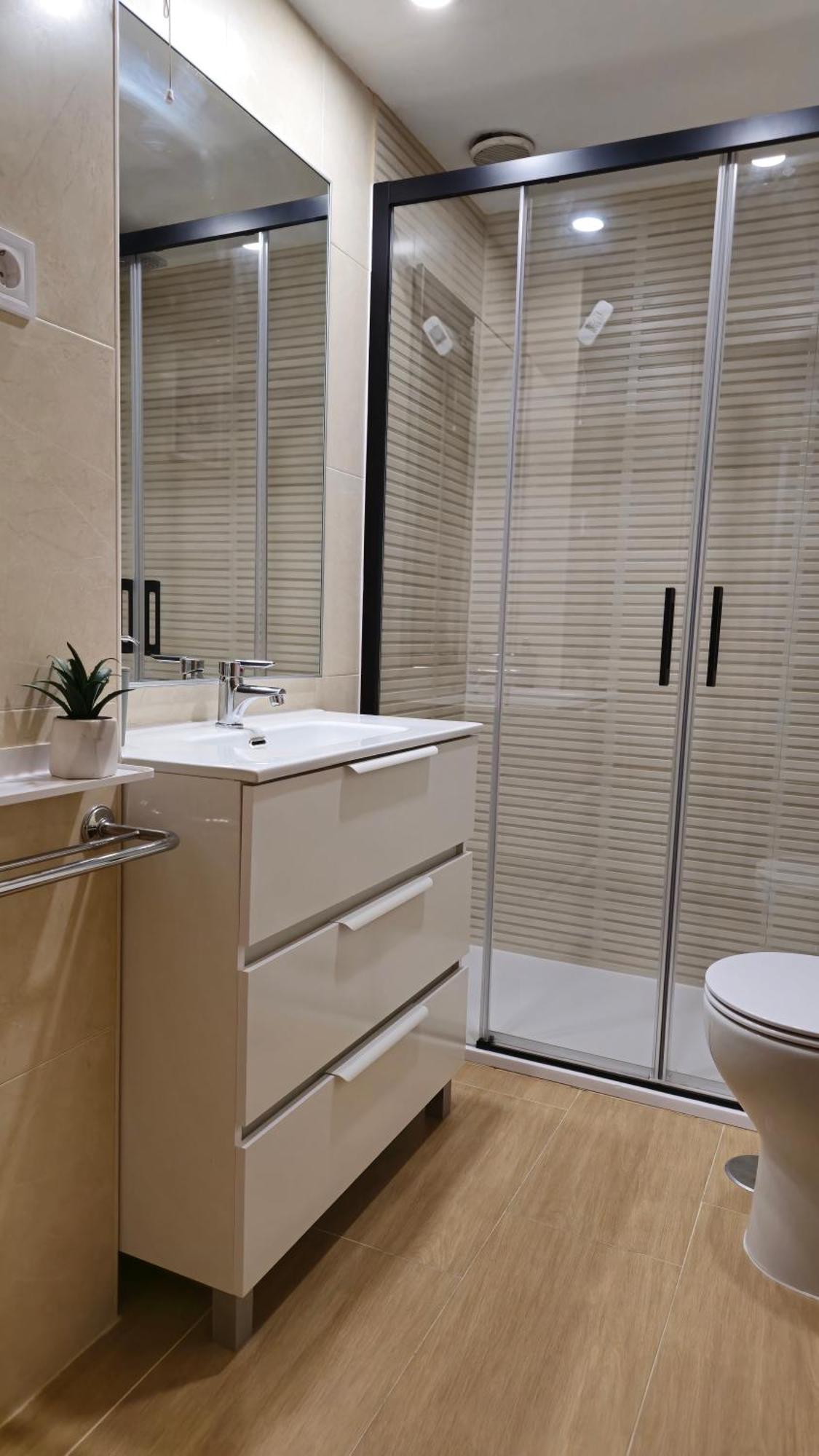 Cerca Airport, Riyadh Air, Ifema, Eisenhower, Wifi, 4 Personas Madrid Exterior photo